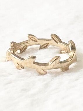 5/$15 🩷 MUST BUNDLE Gold Leaf Motif Stackable Ring - Women Jewelry
